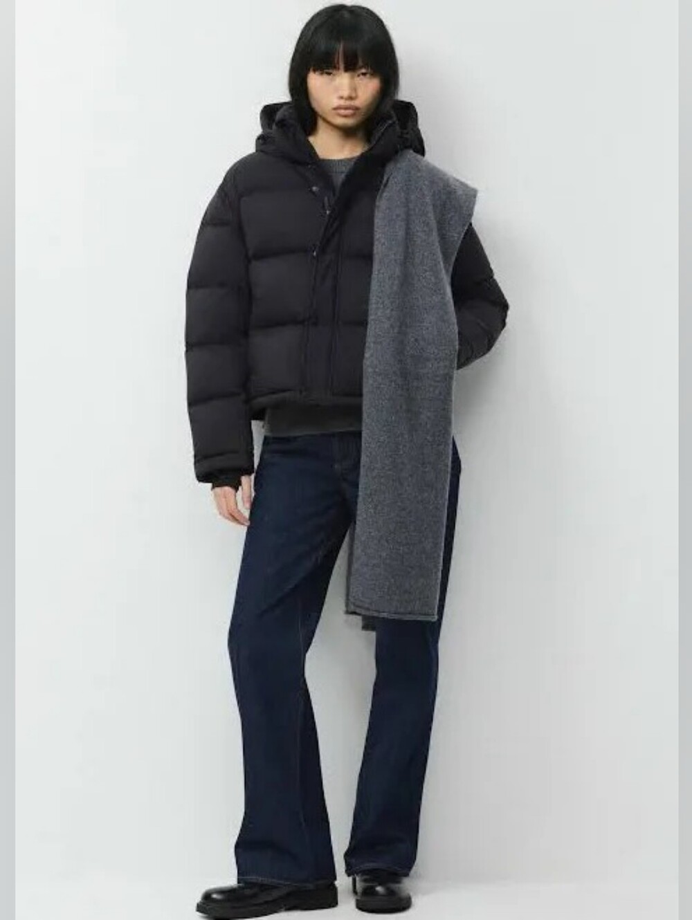 Aritzia Super Puff In Black